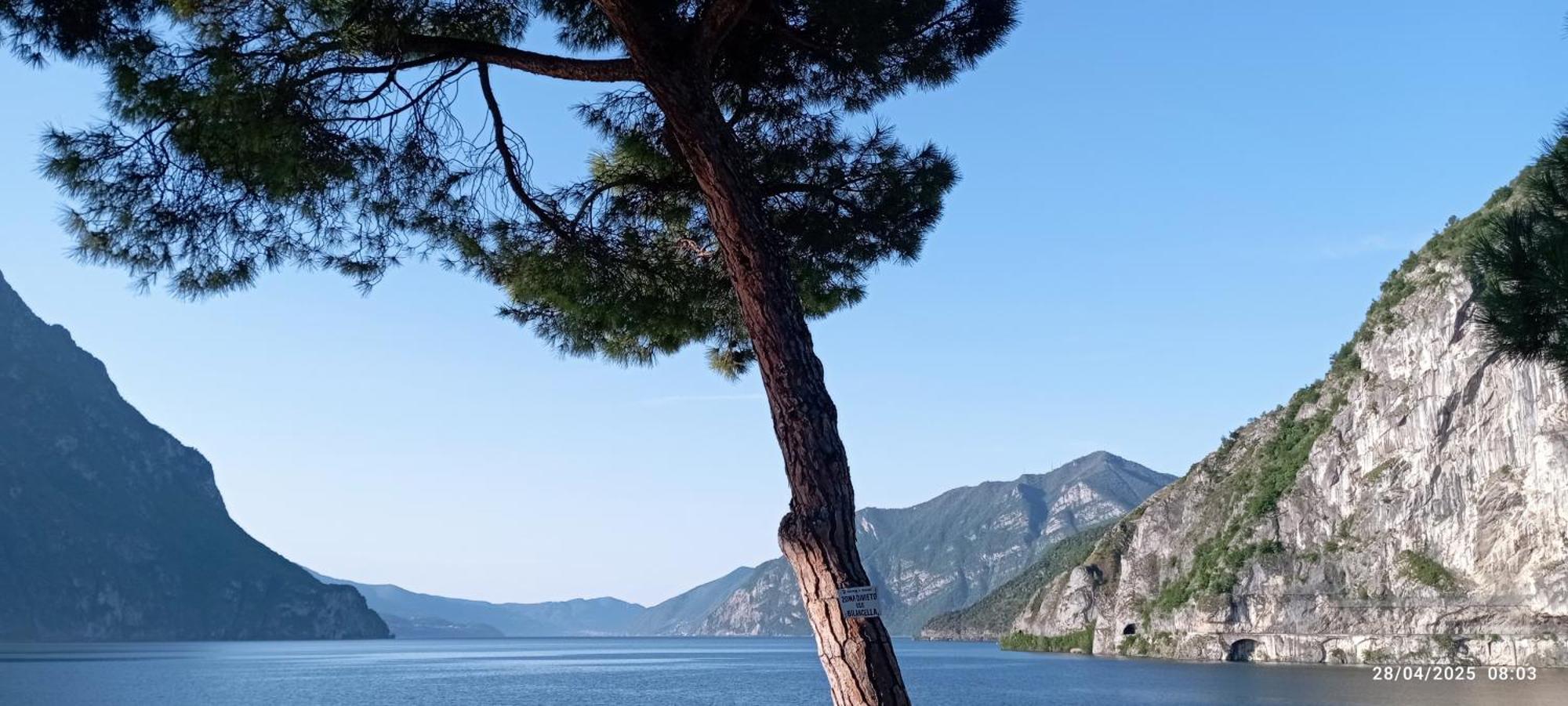 Casa Caterina - Riva Di Solto - Iseo Lake エクステリア 写真